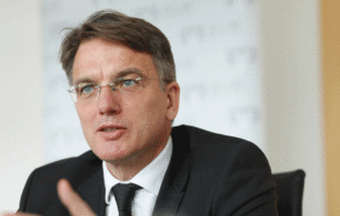 Uwe Fröhlich, Chef der Volksbanken zur Digitalisierung
