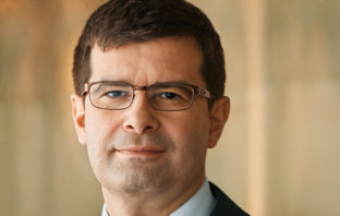 Frank Annuscheit Chief Operating Officer Commerzbank AG
