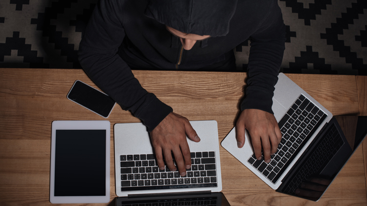 Hacker und andere Cyberkriminelle bedrohen Banken und Sparkassen