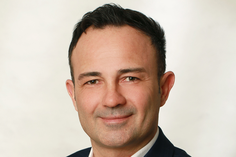 Almir Adrovic - Chief Growth Officer, axeed AG