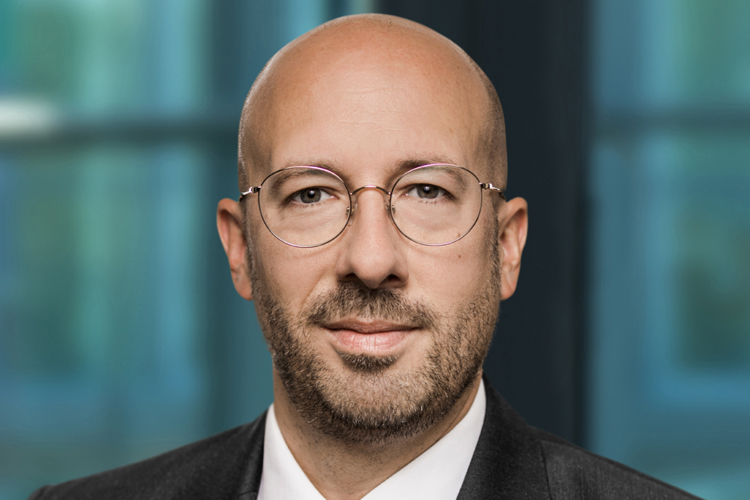 André Müller - Leiter Abteilung Healthcare Solutions, apoBank
